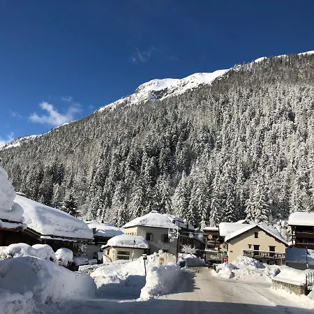 Apartment Rare Argentiere Coeur Du Village. Chamonix